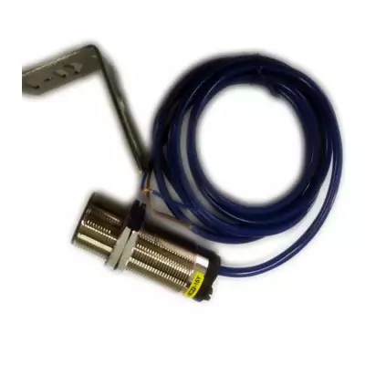 SS2-220V-B-1提升機(jī)速度開關(guān)、SSS-HL速度傳感器安裝在被傳動(dòng)軸旁廠家